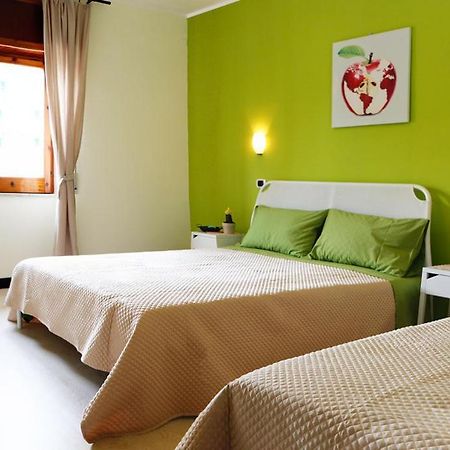B&B Business Vacanze Casalnuovo Di Napoli Buitenkant foto